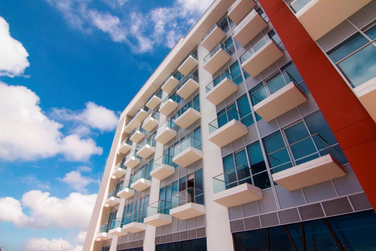 Sonesta Hotel Pereira Cerritos Dış mekan fotoğraf The building's facade