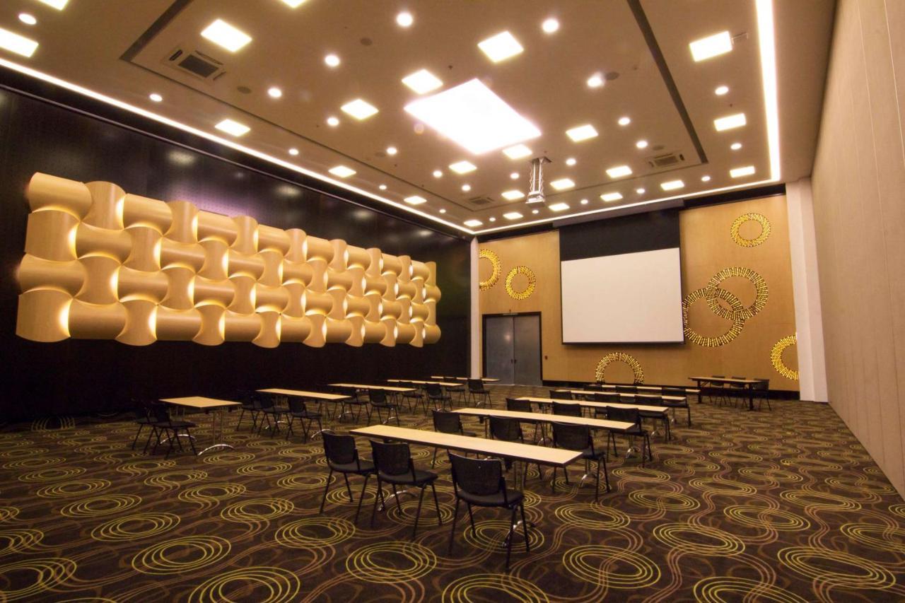 Sonesta Hotel Pereira Cerritos Dış mekan fotoğraf Meeting room