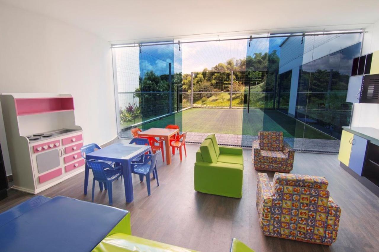 Sonesta Hotel Pereira Cerritos Dış mekan fotoğraf The Children's Hospital at the Mater Hospital