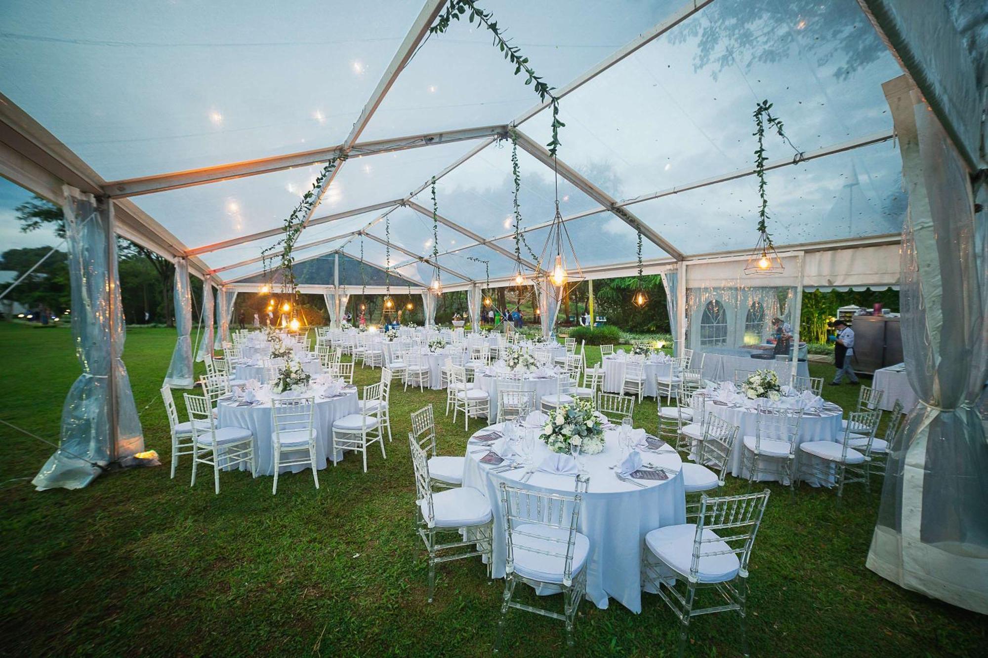 Sonesta Hotel Pereira Cerritos Dış mekan fotoğraf A tent at a wedding